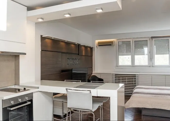 Kan Suites 1